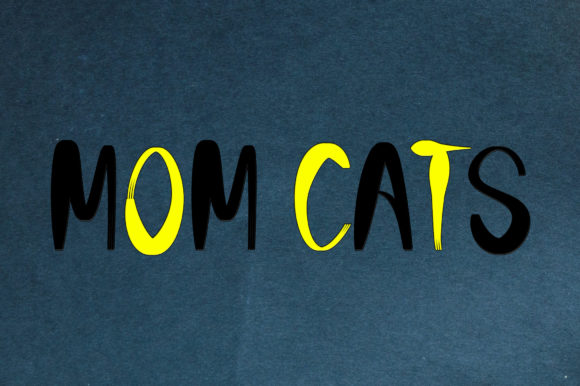 Mom Cats: A Friendly, Confident Display Font for Campaigns